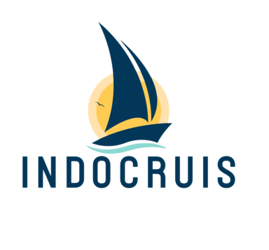 Indocruis - Komodo whale shark Tour